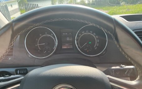 Skoda Yeti I рестайлинг, 2017 год, 1 560 000 рублей, 9 фотография