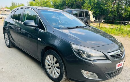 Opel Astra J, 2011 год, 439 000 рублей, 10 фотография