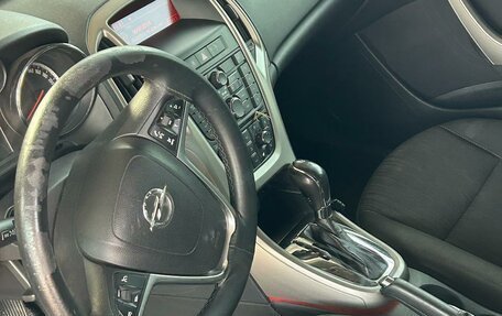 Opel Astra J, 2010 год, 650 500 рублей, 4 фотография