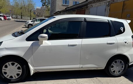 Honda Fit III, 2005 год, 450 000 рублей, 11 фотография