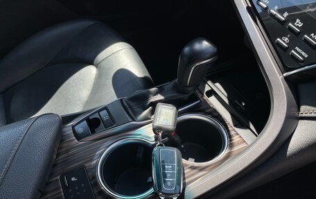 Toyota Camry, 2018 год, 2 590 000 рублей, 18 фотография