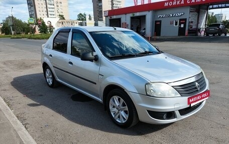 Renault Logan I, 2012 год, 395 000 рублей, 3 фотография
