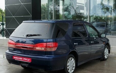 Toyota Vista V30, 2001 год, 520 000 рублей, 5 фотография