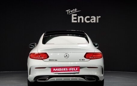 Mercedes-Benz C-Класс, 2016 год, 2 545 000 рублей, 4 фотография