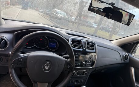 Renault Sandero II рестайлинг, 2015 год, 500 000 рублей, 9 фотография