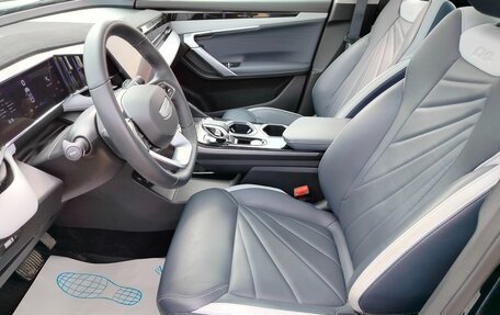 Geely Atlas, 2024 год, 2 500 000 рублей, 13 фотография