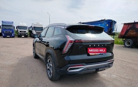 Geely Atlas, 2024 год, 2 500 000 рублей, 4 фотография
