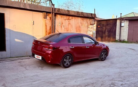 KIA Rio IV, 2017 год, 860 000 рублей, 3 фотография