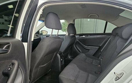 Volkswagen Jetta VI, 2016 год, 1 279 000 рублей, 16 фотография