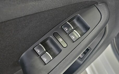 Volkswagen Jetta VI, 2016 год, 1 279 000 рублей, 14 фотография