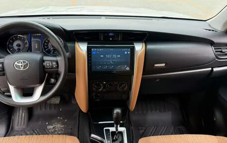 Toyota Fortuner II, 2020 год, 2 400 000 рублей, 4 фотография