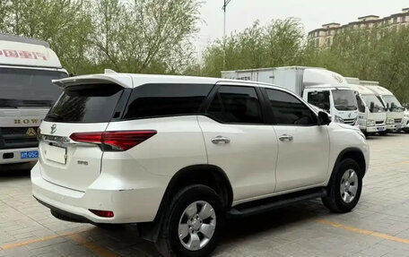 Toyota Fortuner II, 2020 год, 2 400 000 рублей, 7 фотография