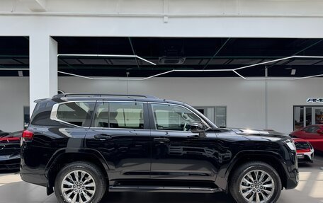 Toyota Land Cruiser, 2025 год, 13 100 000 рублей, 8 фотография