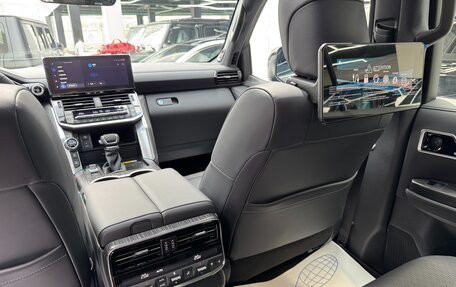 Toyota Land Cruiser, 2025 год, 13 100 000 рублей, 24 фотография
