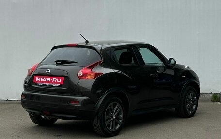 Nissan Juke II, 2011 год, 900 000 рублей, 5 фотография