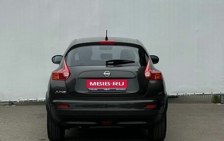 Nissan Juke II, 2011 год, 900 000 рублей, 6 фотография