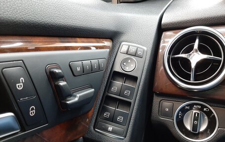 Mercedes-Benz GLK-Класс, 2013 год, 1 660 000 рублей, 19 фотография