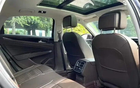 Volkswagen Passat B8 рестайлинг, 2021 год, 1 930 000 рублей, 4 фотография
