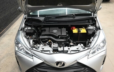 Toyota Vitz, 2019 год, 1 100 000 рублей, 3 фотография