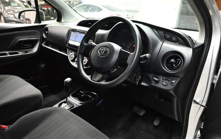 Toyota Vitz, 2019 год, 1 100 000 рублей, 15 фотография