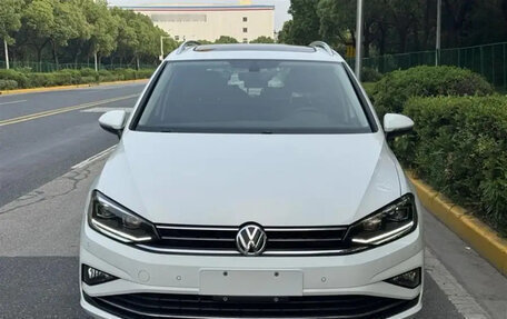 Volkswagen Golf Sportsvan I, 2019 год, 1 550 035 рублей, 2 фотография