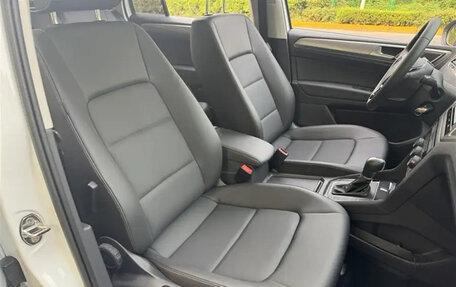 Volkswagen Golf Sportsvan I, 2019 год, 1 550 035 рублей, 19 фотография