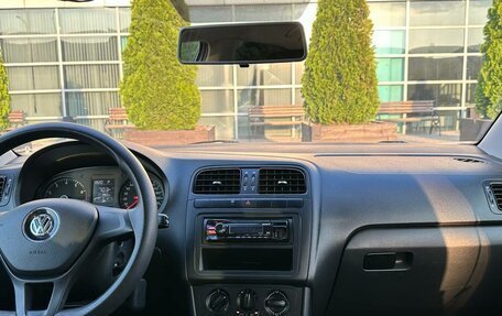 Volkswagen Polo VI (EU Market), 2016 год, 1 050 000 рублей, 3 фотография