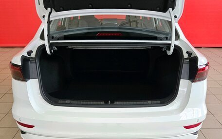 Geely Emgrand, 2024 год, 1 679 000 рублей, 18 фотография