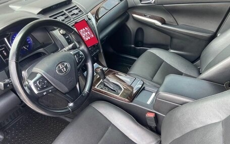 Toyota Camry, 2017 год, 2 349 000 рублей, 14 фотография