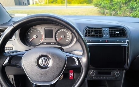 Volkswagen Polo VI (EU Market), 2018 год, 1 200 000 рублей, 12 фотография