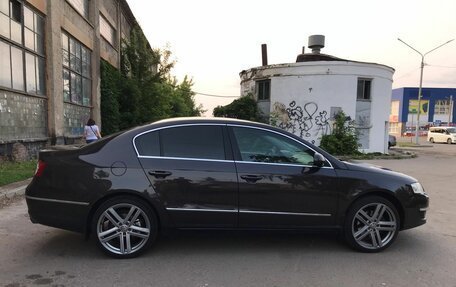Volkswagen Passat B6, 2007 год, 850 000 рублей, 2 фотография