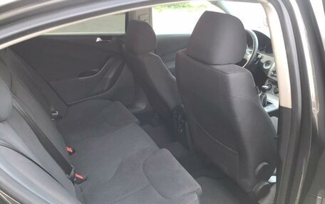Volkswagen Passat B6, 2007 год, 850 000 рублей, 15 фотография