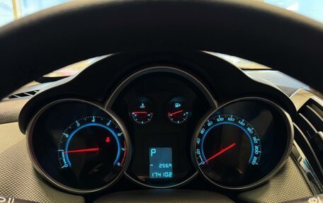 Chevrolet Cruze II, 2013 год, 990 000 рублей, 11 фотография