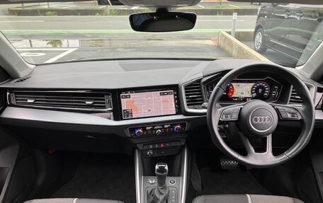Audi A1, 2022 год, 1 250 000 рублей, 8 фотография