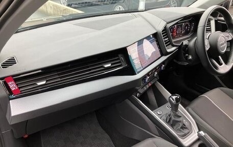 Audi A1, 2022 год, 1 250 000 рублей, 10 фотография