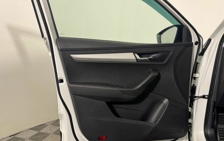 Skoda Karoq I, 2020 год, 2 350 000 рублей, 15 фотография