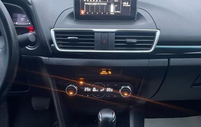 Mazda 3, 2016 год, 1 585 000 рублей, 1 фотография