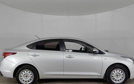 Hyundai Solaris II рестайлинг, 2019 год, 1 340 000 рублей, 4 фотография