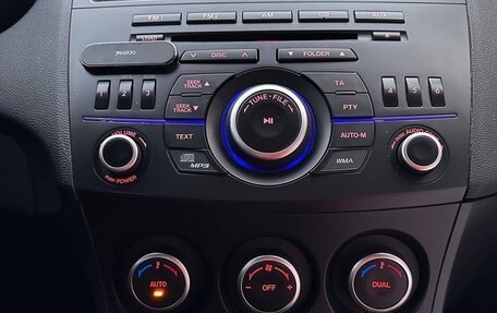 Mazda 3, 2012 год, 1 090 000 рублей, 13 фотография
