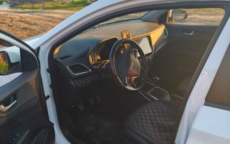 Hyundai Solaris II рестайлинг, 2018 год, 1 200 000 рублей, 13 фотография