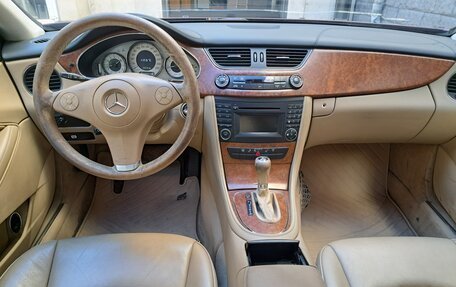 Mercedes-Benz CLS, 2008 год, 790 000 рублей, 13 фотография