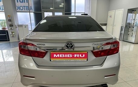 Toyota Camry, 2012 год, 1 799 000 рублей, 4 фотография