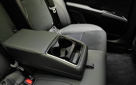 Toyota Camry, 2025 год, 4 700 000 рублей, 24 фотография