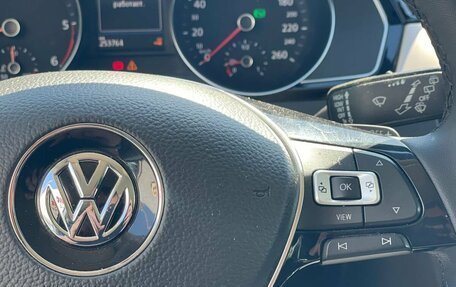 Volkswagen Passat B8 рестайлинг, 2018 год, 1 950 000 рублей, 22 фотография