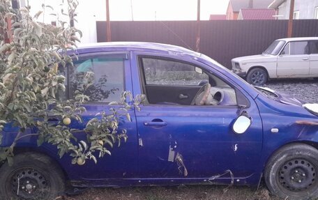 Nissan March III, 2002 год, 100 000 рублей, 8 фотография
