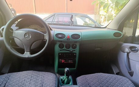Mercedes-Benz A-Класс, 2000 год, 310 000 рублей, 12 фотография