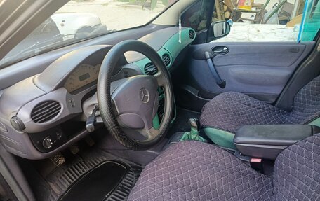 Mercedes-Benz A-Класс, 2000 год, 310 000 рублей, 15 фотография