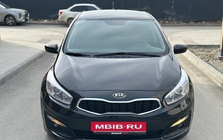 KIA cee'd III, 2016 год, 1 130 000 рублей, 2 фотография