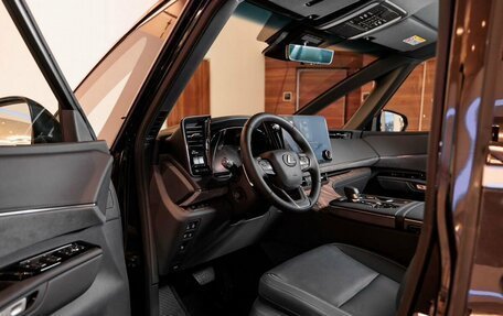 Lexus LM, 2024 год, 19 700 000 рублей, 12 фотография