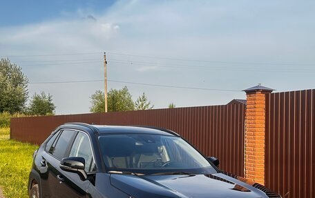Toyota RAV4, 2024 год, 4 700 000 рублей, 2 фотография